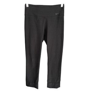 Nike Dri-FIT‎ Legend Capri Leggings Women's Black Athletic Workout Pants